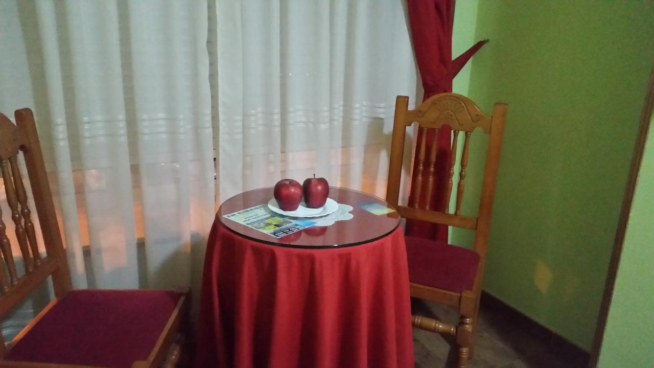 Hostal Ponte Dos Santos Ribadeo Eksteriør billede